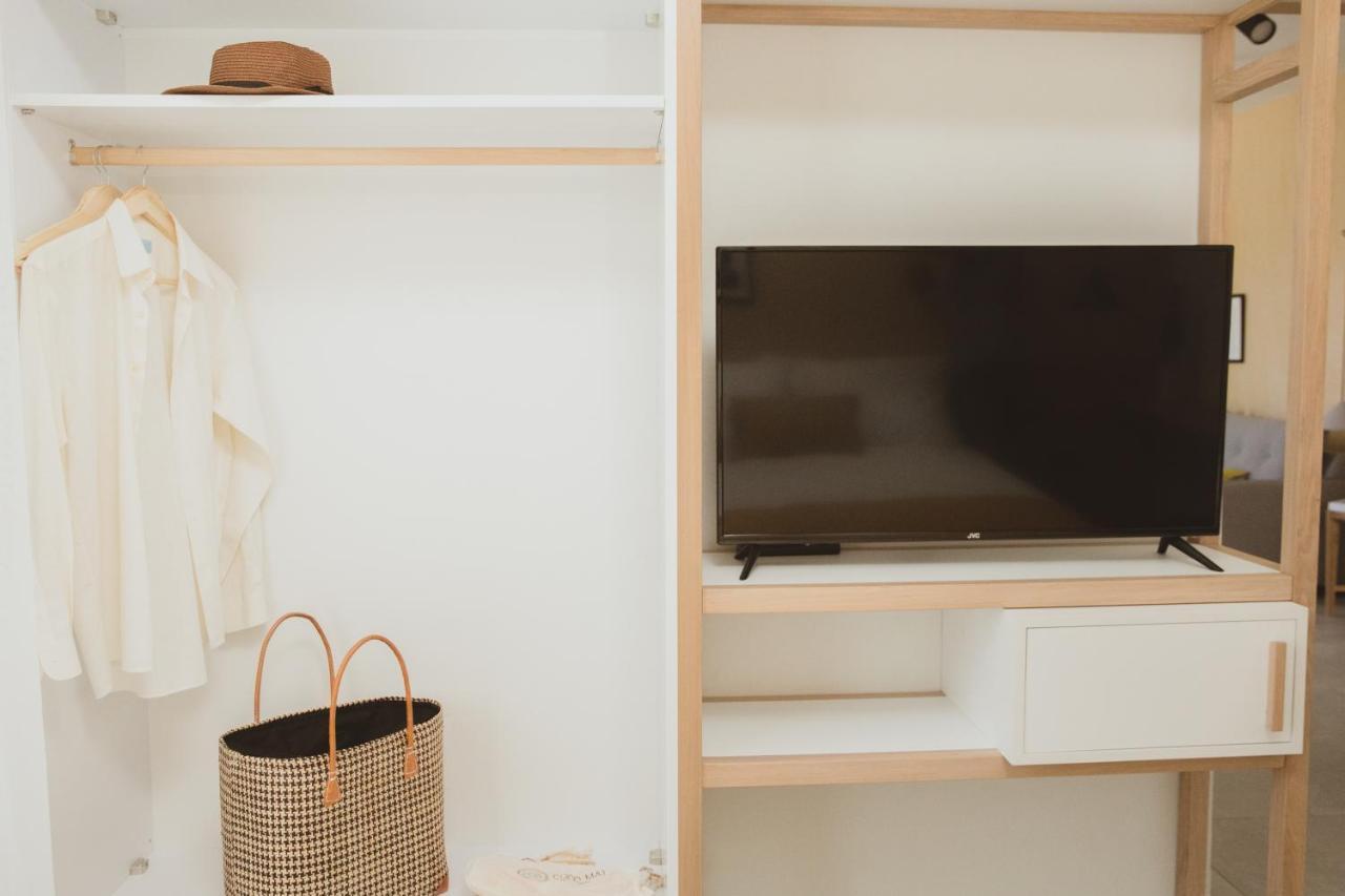 Essentia Vita Comfy Suites Тасос Экстерьер фото