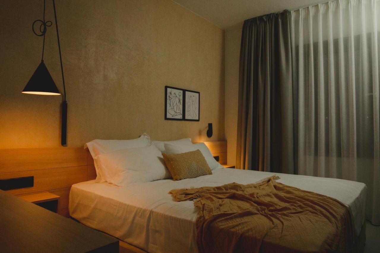 Essentia Vita Comfy Suites Тасос Экстерьер фото